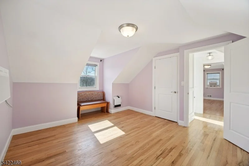 Photo of 59 Oakwood Dr