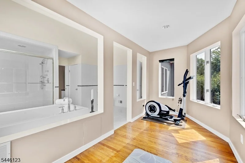Photo of 30 Ellsworth Dr
