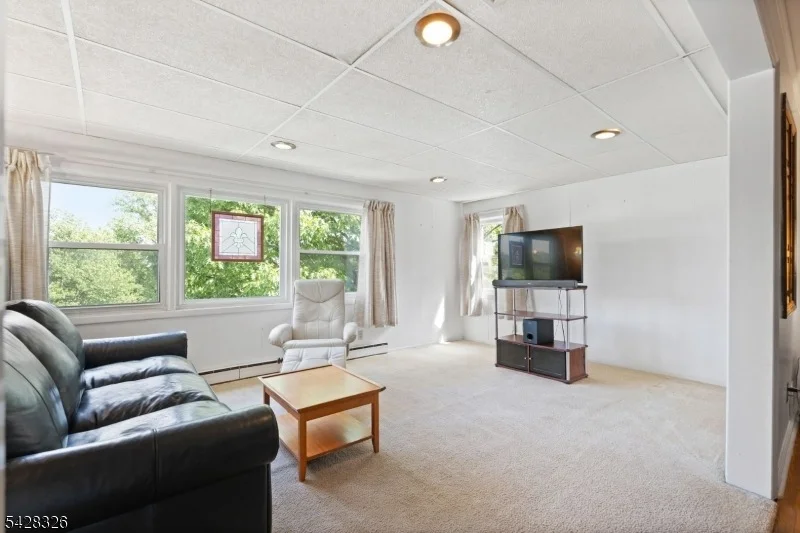 Photo of 26 Devon Dr