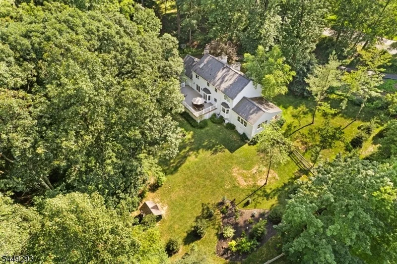 Photo of 11 Summit Rd