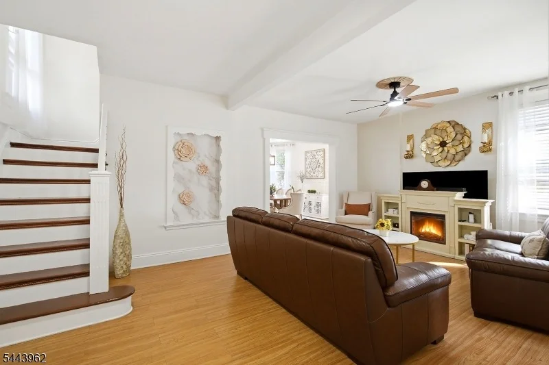 Photo of 503 Murray St
