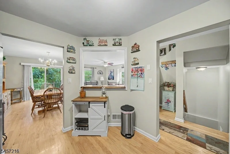 Photo of 42 HICKORY WAY