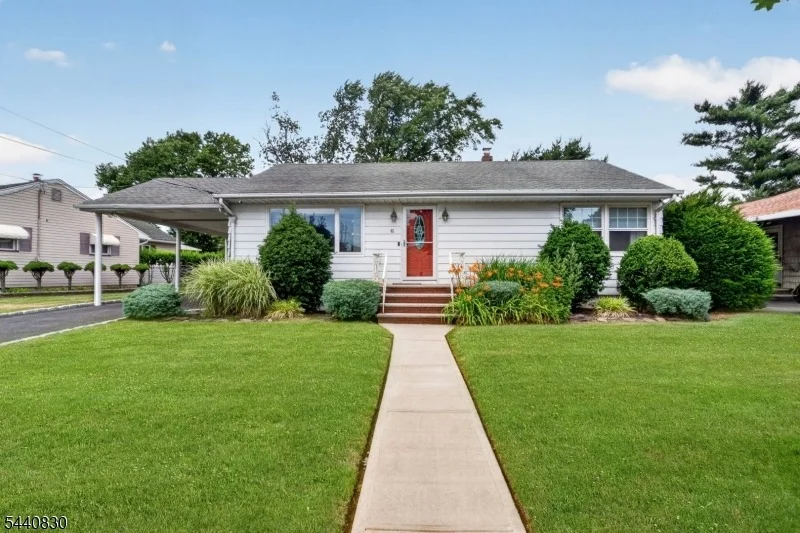 Photo of 42 Donnalin Pl