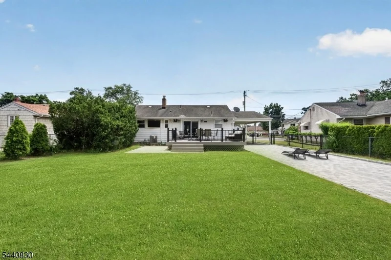 Photo of 42 Donnalin Pl