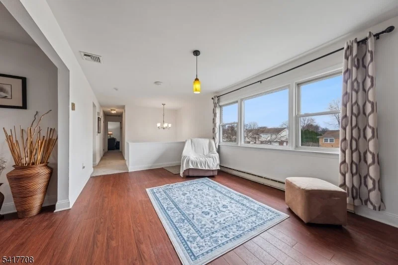 Photo of 2 Caryn Pl