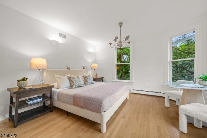 Photo of 303 Upper Mountain Avenue