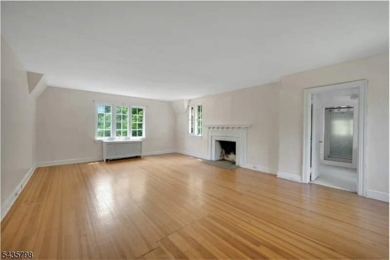 Photo of 475 Berkeley Ave