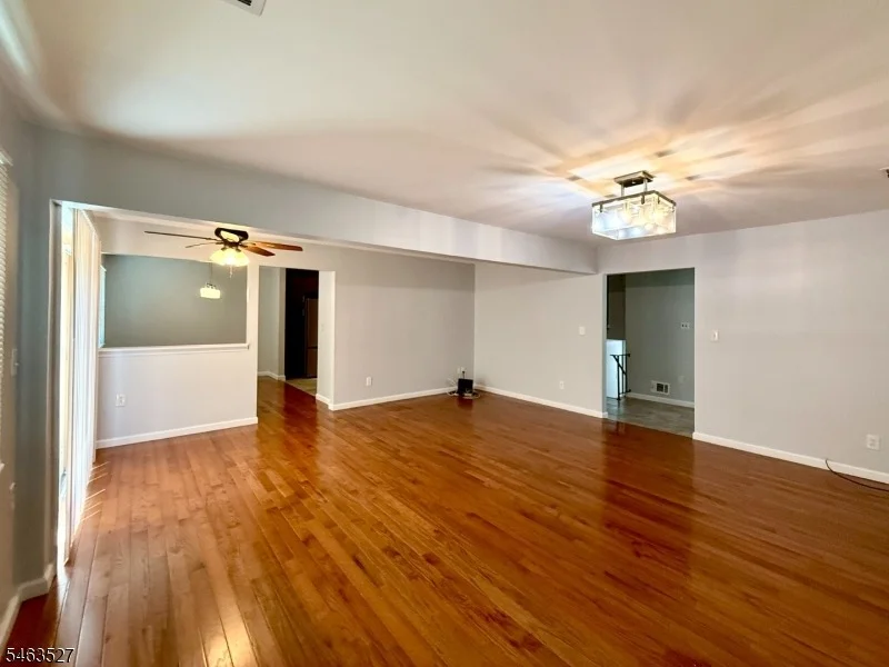 Photo of 44 Drake Rd