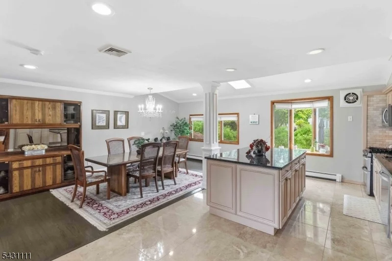Photo of 7 Keith Pl