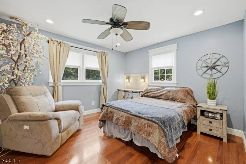 Photo of 52 Barbara Dr