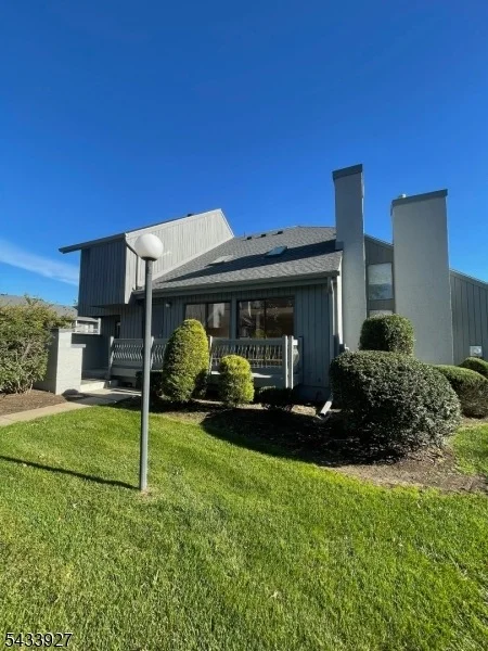 Photo of 73 Linda Ln