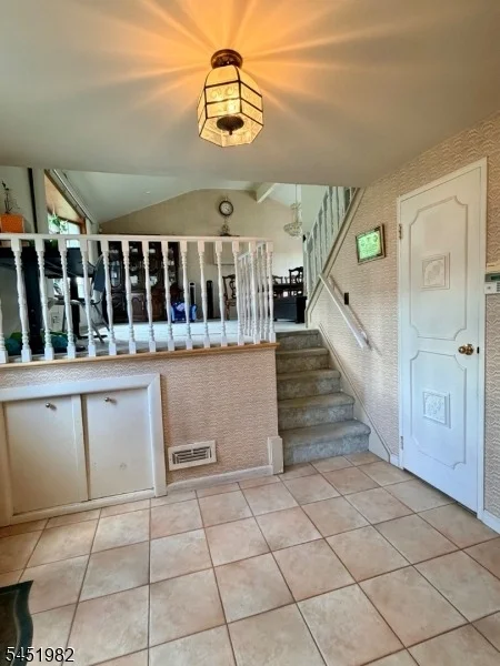 Photo of 114 Sandra Dr