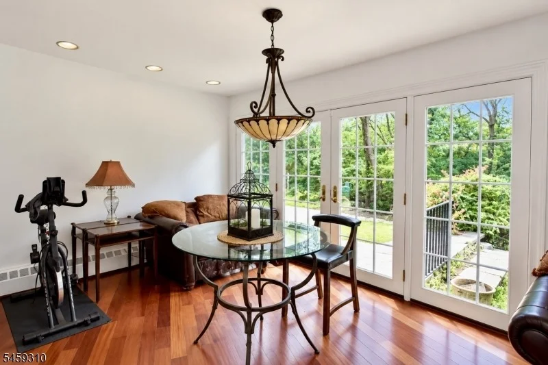 Photo of 389 Green Rd