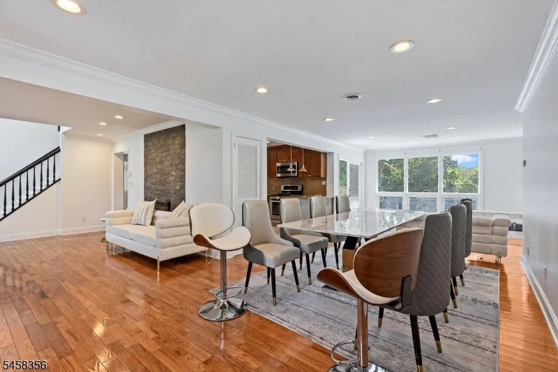 Photo of 64 Spring Valley Rd