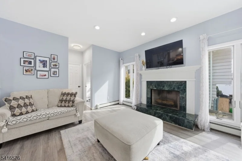 Photo of 270 Baldwin Ave