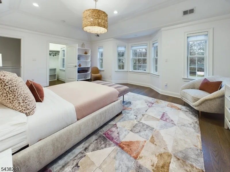 Photo of 301 Garrett Rd