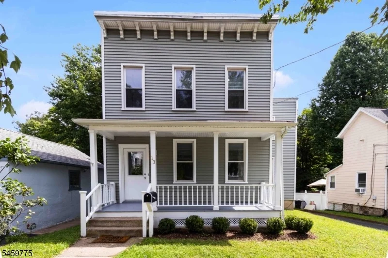 Photo of 13 Malcolm St