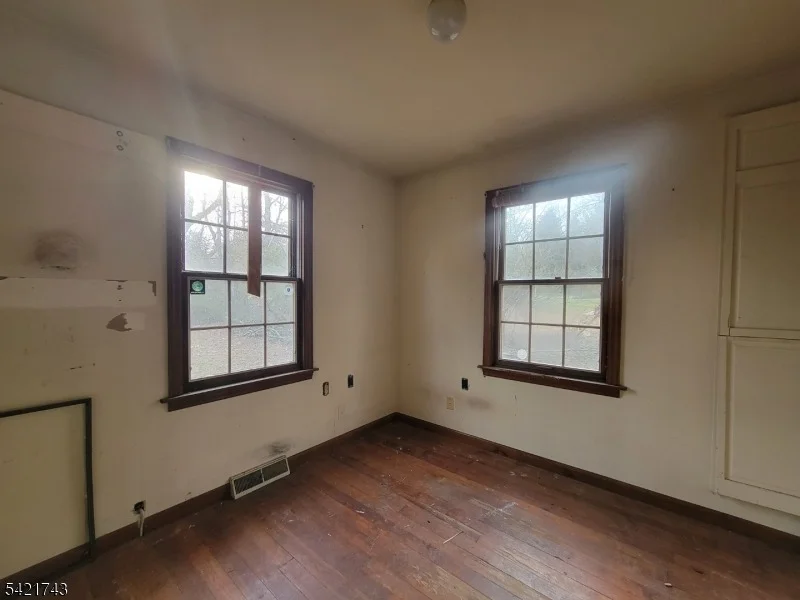 Photo of 246 Spring Hill Rd