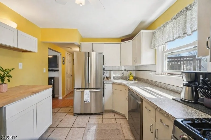 Photo of 23 Smith Ave