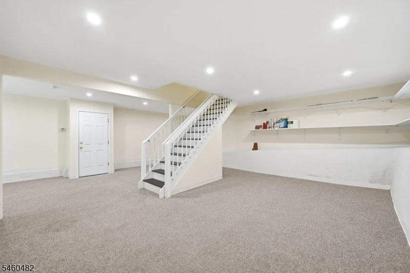 Photo of 212 Long Pond Rd