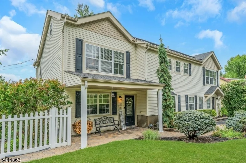 Photo of 16 Shephard Rd