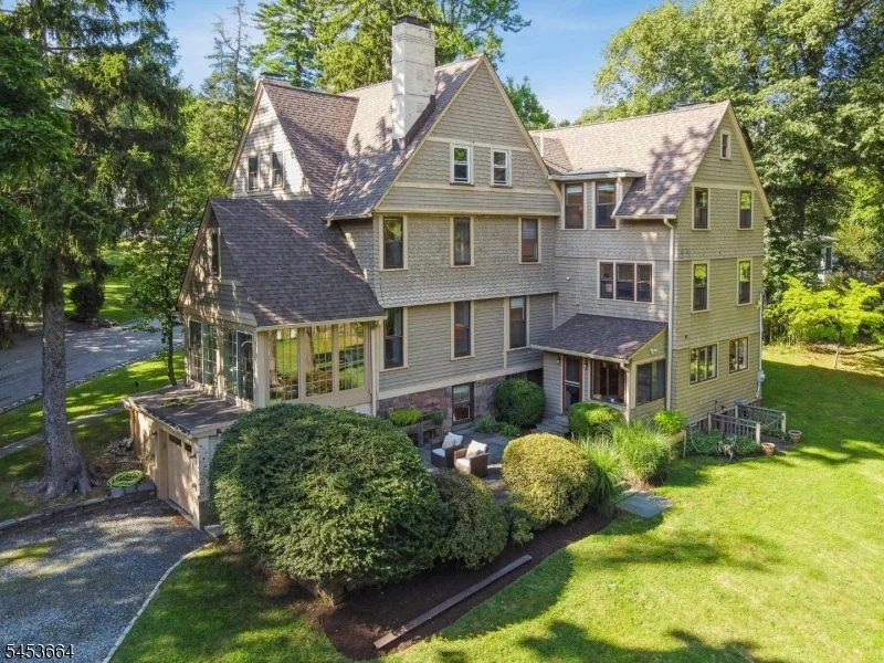 Photo of 6 Edgehill Rd