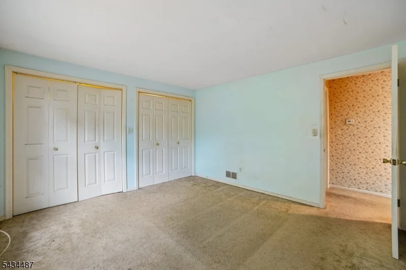 Photo of 137 Beekman Rd