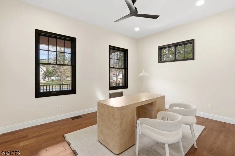 Photo of 803 Marshall Rd