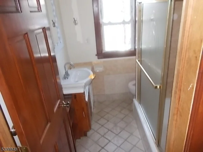 Photo of 104 Riggs Pl