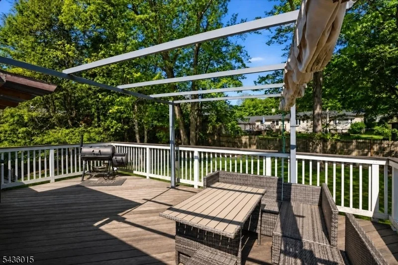 Photo of 12 River Rd