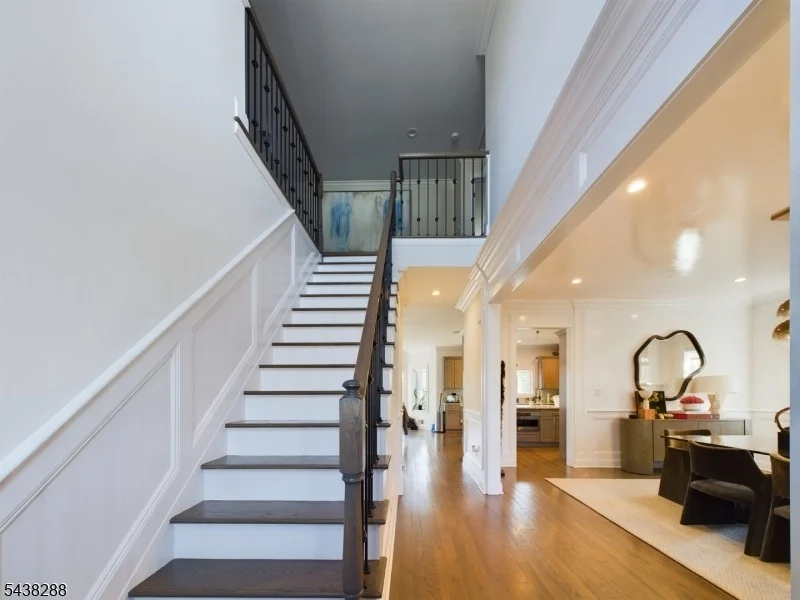Photo of 301 Garrett Rd