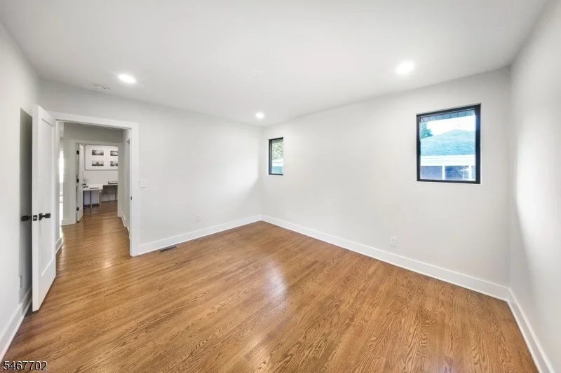 Photo of 46 Ridgeway Ave