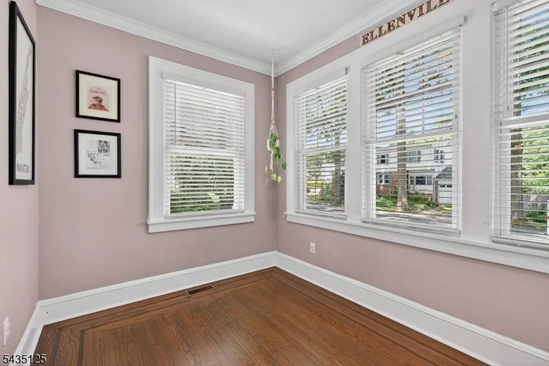 Photo of 54 Van Riper Ave