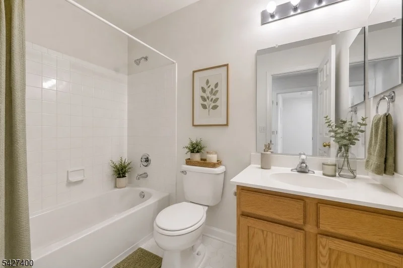 Photo of 103 Riverwalk Way