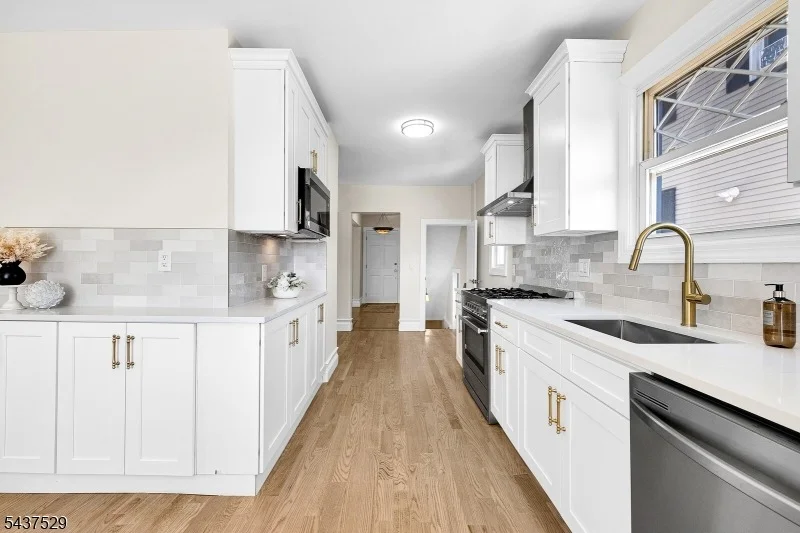 Photo of 132 Argyle Pl