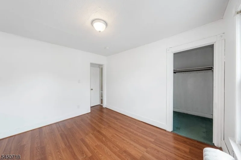 Photo of 352 Forest St