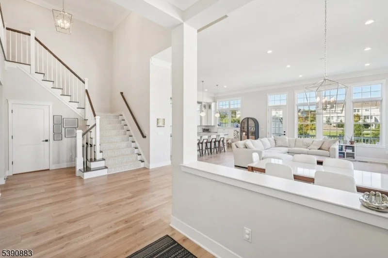 Photo of 30 Juniper Ct