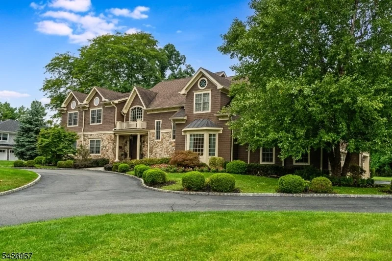 Photo of 2 Hobson Drive