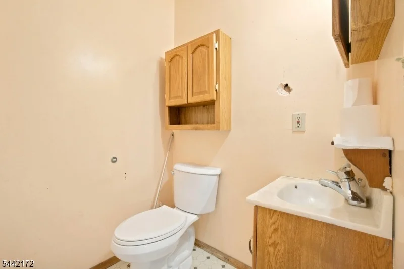 Photo of 175 Wertsville Rd