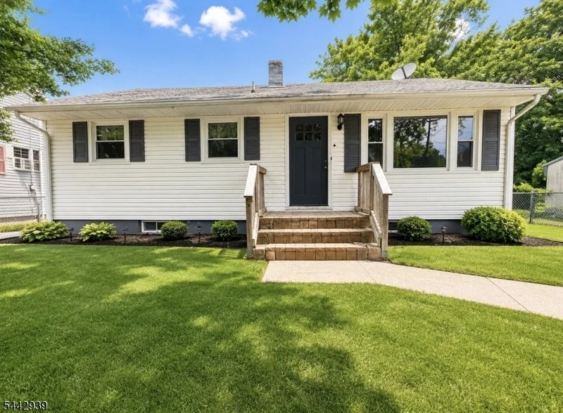 Photo of 207 Platt Ave