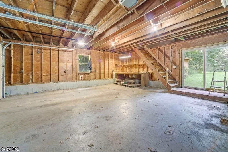 Photo of 39 Clinton Rd