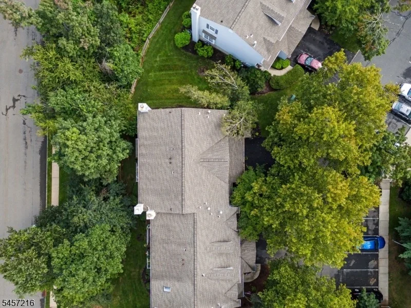 Photo of 42 HICKORY WAY
