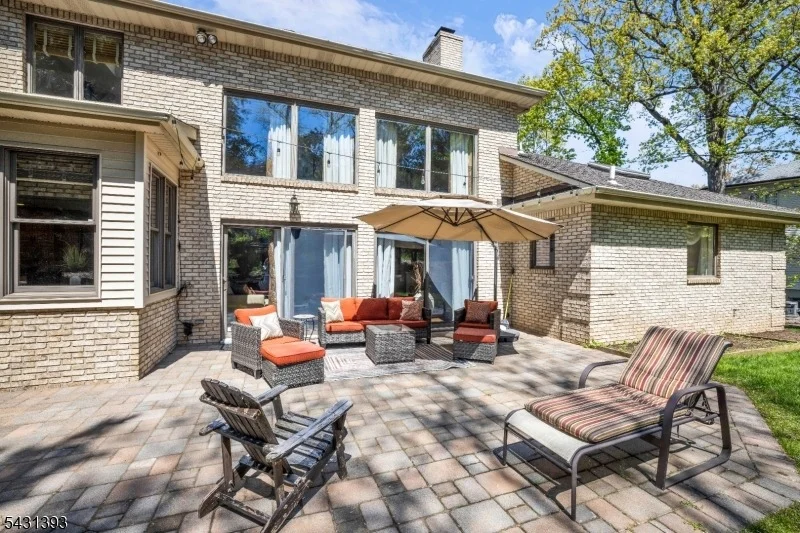 Photo of 70 Forest Hills Way