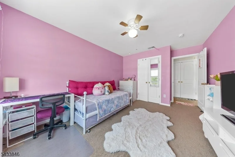 Photo of 418 Oak St