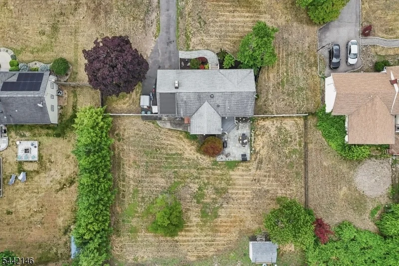 Photo of 49 Pancake Hollow Dr