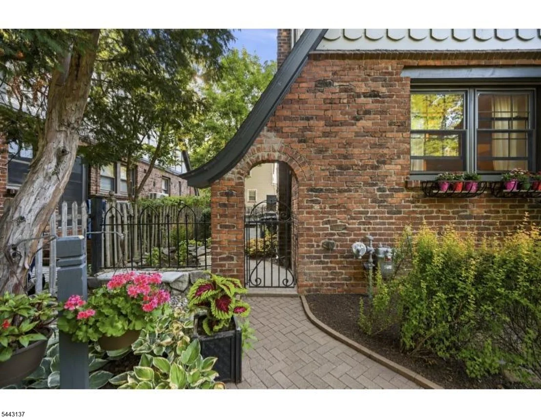 Photo of 23 PARK DRIVE