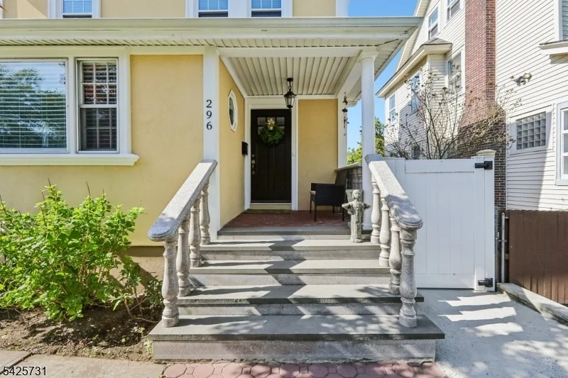 Photo of 296 Montclair Ave