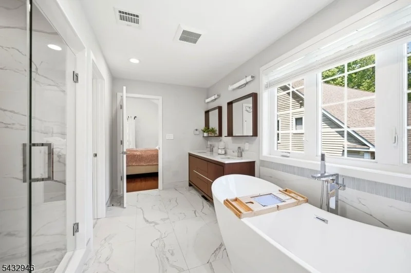 Photo of 3 Orient Way