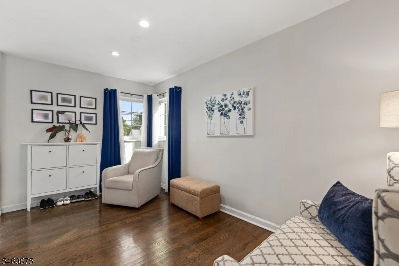 Photo of 86 Elm St