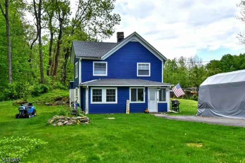 Photo of 42 Kanouse Rd